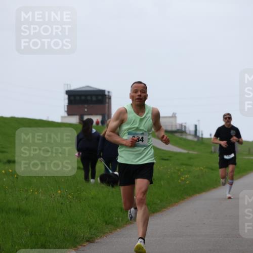 04.05.2025 - 8. Wedeler Halbmarathon Yannick Fuchs http://msf.ph/oto/7824198 04.05.2025 11:11:39 Laufen 34 meine-sportfotos.de