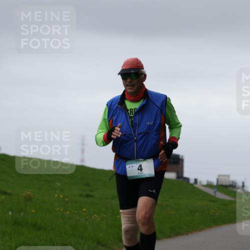 04.05.2025 - 8. Wedeler Halbmarathon Yannick Fuchs http://msf.ph/oto/7824200 04.05.2025 12:21:30 Laufen 18, 4 meine-sportfotos.de