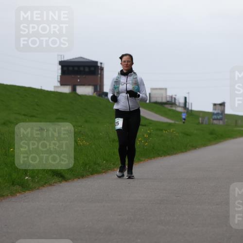 04.05.2025 - 8. Wedeler Halbmarathon Yannick Fuchs http://msf.ph/oto/7824221 04.05.2025 12:21:56 Laufen 25 meine-sportfotos.de