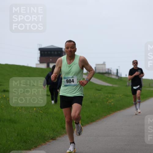 04.05.2025 - 8. Wedeler Halbmarathon Yannick Fuchs http://msf.ph/oto/7824235 04.05.2025 11:11:40 Laufen 984 meine-sportfotos.de