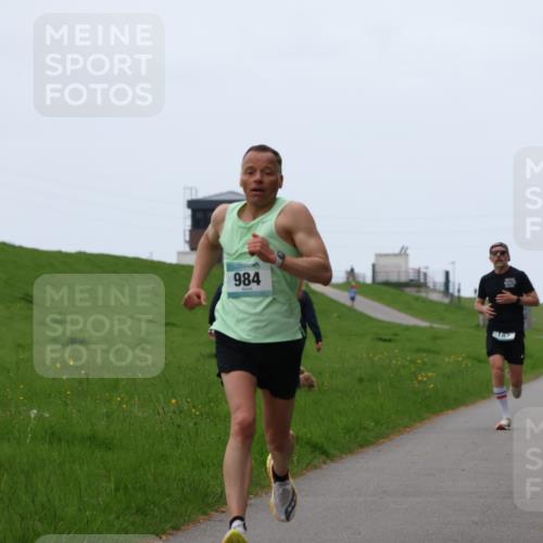 04.05.2025 - 8. Wedeler Halbmarathon Yannick Fuchs http://msf.ph/oto/7824260 04.05.2025 11:11:40 Laufen 984, 187 meine-sportfotos.de