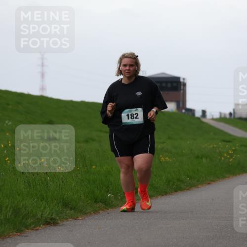 04.05.2025 - 8. Wedeler Halbmarathon Yannick Fuchs http://msf.ph/oto/7824319 04.05.2025 12:23:05 Laufen 182 meine-sportfotos.de