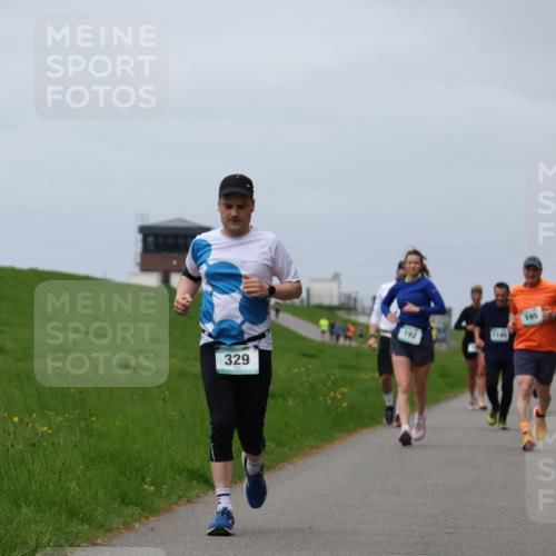 04.05.2025 - 8. Wedeler Halbmarathon Yannick Fuchs http://msf.ph/oto/7824320 04.05.2025 11:53:26 Laufen 329, 192, 195, 1145 meine-sportfotos.de