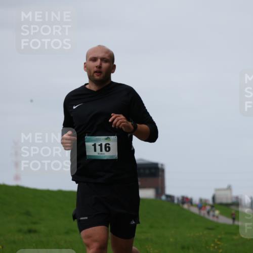 04.05.2025 - 8. Wedeler Halbmarathon Yannick Fuchs http://msf.ph/oto/7824328 04.05.2025 11:31:16 Laufen 116 meine-sportfotos.de