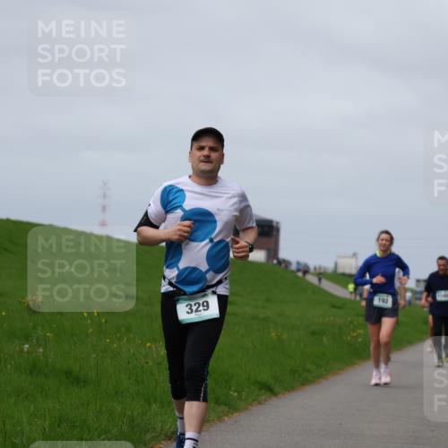 04.05.2025 - 8. Wedeler Halbmarathon Yannick Fuchs http://msf.ph/oto/7824340 04.05.2025 11:53:29 Laufen 329, 192, 195 meine-sportfotos.de
