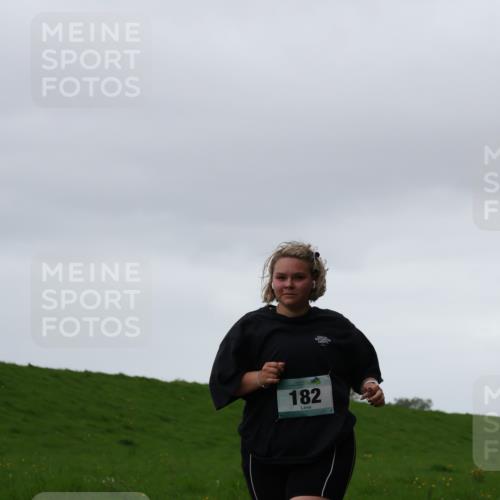 04.05.2025 - 8. Wedeler Halbmarathon Yannick Fuchs http://msf.ph/oto/7824360 04.05.2025 12:23:11 Laufen 182 meine-sportfotos.de