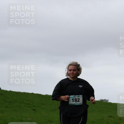 04.05.2025 - 8. Wedeler Halbmarathon Yannick Fuchs http://msf.ph/oto/7824365 04.05.2025 12:23:11 Laufen 182 meine-sportfotos.de