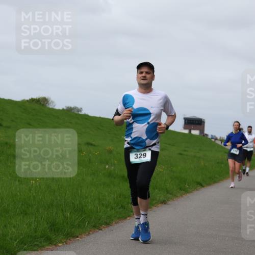 04.05.2025 - 8. Wedeler Halbmarathon Yannick Fuchs http://msf.ph/oto/7824370 04.05.2025 11:53:30 Laufen 329, 192, 195 meine-sportfotos.de