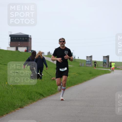 04.05.2025 - 8. Wedeler Halbmarathon Yannick Fuchs http://msf.ph/oto/7824384 04.05.2025 11:11:43 Laufen 187 meine-sportfotos.de