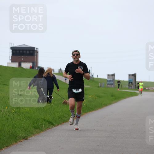 04.05.2025 - 8. Wedeler Halbmarathon Yannick Fuchs http://msf.ph/oto/7824389 04.05.2025 11:11:43 Laufen 187 meine-sportfotos.de