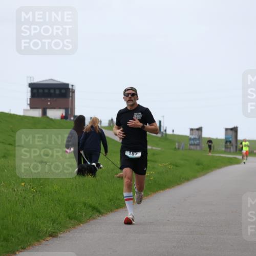 04.05.2025 - 8. Wedeler Halbmarathon Yannick Fuchs http://msf.ph/oto/7824403 04.05.2025 11:11:43 Laufen 187 meine-sportfotos.de