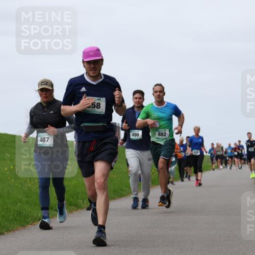 04.05.2025 - 8. Wedeler Halbmarathon Yannick Fuchs http://msf.ph/oto/7824420 04.05.2025 11:31:36 Laufen 487, 258, 490, 882 meine-sportfotos.de