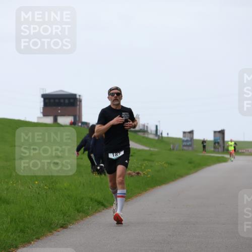 04.05.2025 - 8. Wedeler Halbmarathon Yannick Fuchs http://msf.ph/oto/7824428 04.05.2025 11:11:44 Laufen 187 meine-sportfotos.de