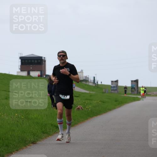 04.05.2025 - 8. Wedeler Halbmarathon Yannick Fuchs http://msf.ph/oto/7824445 04.05.2025 11:11:45 Laufen 187 meine-sportfotos.de