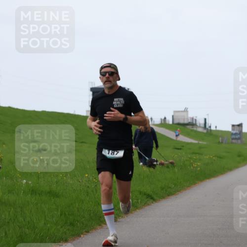 04.05.2025 - 8. Wedeler Halbmarathon Yannick Fuchs http://msf.ph/oto/7824499 04.05.2025 11:11:46 Laufen 187 meine-sportfotos.de