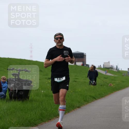 04.05.2025 - 8. Wedeler Halbmarathon Yannick Fuchs http://msf.ph/oto/7824546 04.05.2025 11:11:47 Laufen 187 meine-sportfotos.de