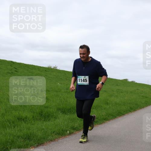 04.05.2025 - 8. Wedeler Halbmarathon Yannick Fuchs http://msf.ph/oto/7824571 04.05.2025 11:53:43 Laufen 1145, 304 meine-sportfotos.de
