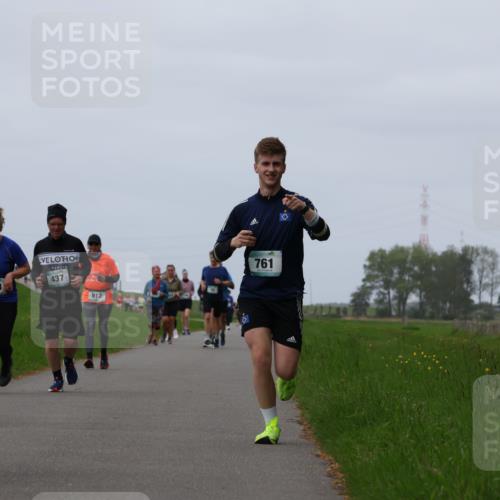 04.05.2025 - 8. Wedeler Halbmarathon Yannick Fuchs http://msf.ph/oto/7824677 04.05.2025 11:31:47 Laufen 972, 138, 294, 437, 912, 761 meine-sportfotos.de