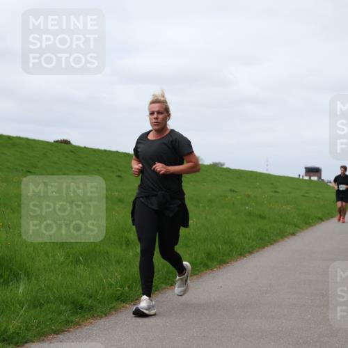 04.05.2025 - 8. Wedeler Halbmarathon Yannick Fuchs http://msf.ph/oto/7824711 04.05.2025 11:53:55 Laufen  meine-sportfotos.de