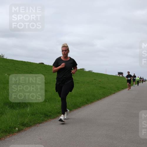 04.05.2025 - 8. Wedeler Halbmarathon Yannick Fuchs http://msf.ph/oto/7824721 04.05.2025 11:53:55 Laufen  meine-sportfotos.de