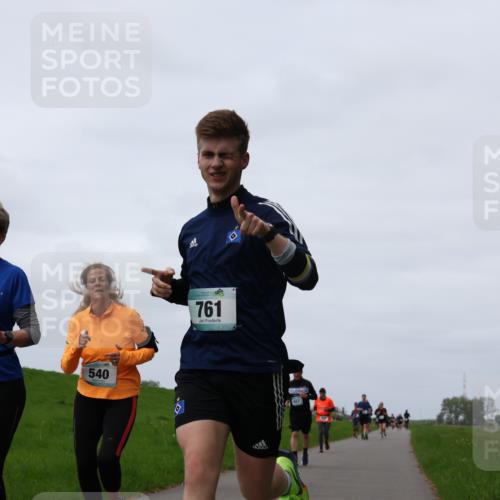 04.05.2025 - 8. Wedeler Halbmarathon Yannick Fuchs http://msf.ph/oto/7824767 04.05.2025 11:31:51 Laufen 972, 138, 540, 761, 437 meine-sportfotos.de
