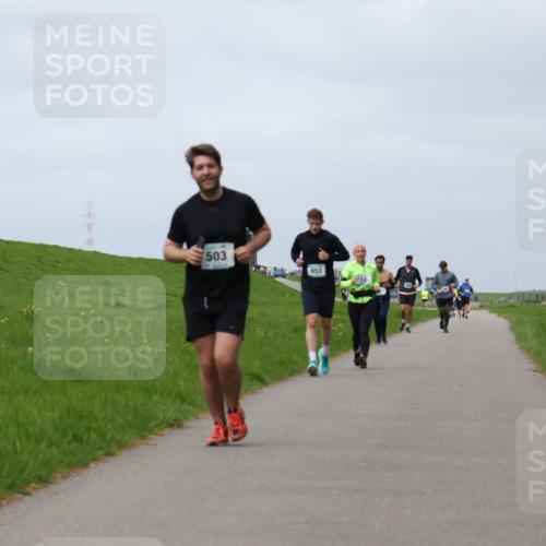04.05.2025 - 8. Wedeler Halbmarathon Yannick Fuchs http://msf.ph/oto/7824772 04.05.2025 11:53:59 Laufen 503, 653 meine-sportfotos.de