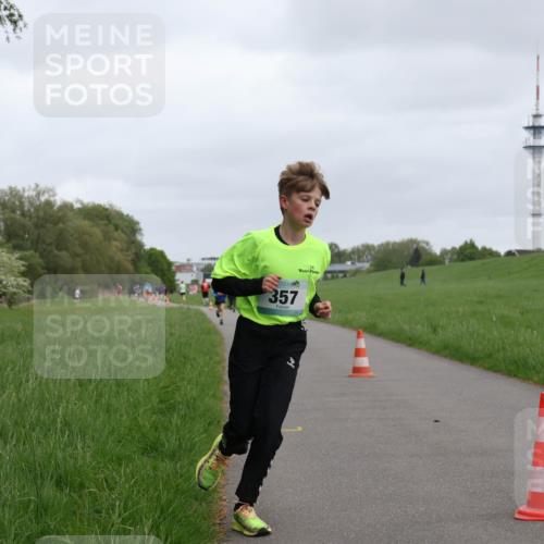 04.05.2025 - 8. Wedeler Halbmarathon Yannick Fuchs http://msf.ph/oto/7824775 04.05.2025 11:12:08 Laufen 357 meine-sportfotos.de
