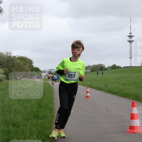 04.05.2025 - 8. Wedeler Halbmarathon Yannick Fuchs http://msf.ph/oto/7824783 04.05.2025 11:12:09 Laufen 357 meine-sportfotos.de