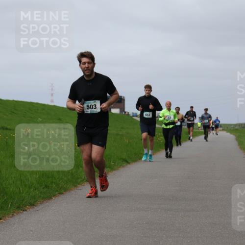 04.05.2025 - 8. Wedeler Halbmarathon Yannick Fuchs http://msf.ph/oto/7824784 04.05.2025 11:54:00 Laufen 503, 653 meine-sportfotos.de