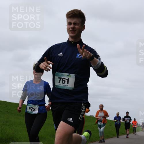 04.05.2025 - 8. Wedeler Halbmarathon Yannick Fuchs http://msf.ph/oto/7824785 04.05.2025 11:31:51 Laufen 972, 138, 761, 830 meine-sportfotos.de