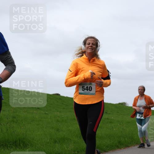 04.05.2025 - 8. Wedeler Halbmarathon Yannick Fuchs http://msf.ph/oto/7824795 04.05.2025 11:31:52 Laufen 972, 138, 540, 437, 294, 830 meine-sportfotos.de