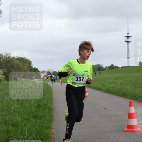 04.05.2025 - 8. Wedeler Halbmarathon Yannick Fuchs http://msf.ph/oto/7824797 04.05.2025 11:12:09 Laufen 357 meine-sportfotos.de