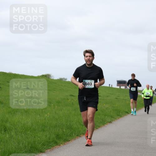 04.05.2025 - 8. Wedeler Halbmarathon Yannick Fuchs http://msf.ph/oto/7824807 04.05.2025 11:54:02 Laufen 503 meine-sportfotos.de