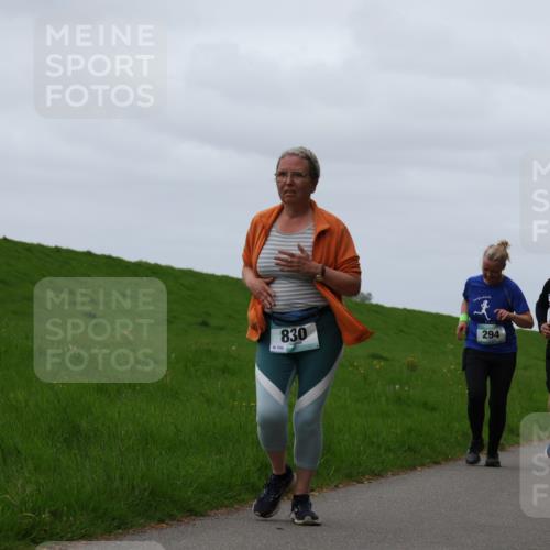 04.05.2025 - 8. Wedeler Halbmarathon Yannick Fuchs http://msf.ph/oto/7824824 04.05.2025 11:31:53 Laufen 830, 294, 437, 912 meine-sportfotos.de