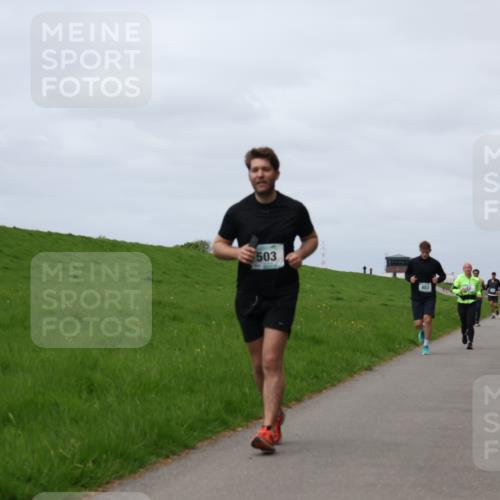 04.05.2025 - 8. Wedeler Halbmarathon Yannick Fuchs http://msf.ph/oto/7824828 04.05.2025 11:54:02 Laufen 503 meine-sportfotos.de