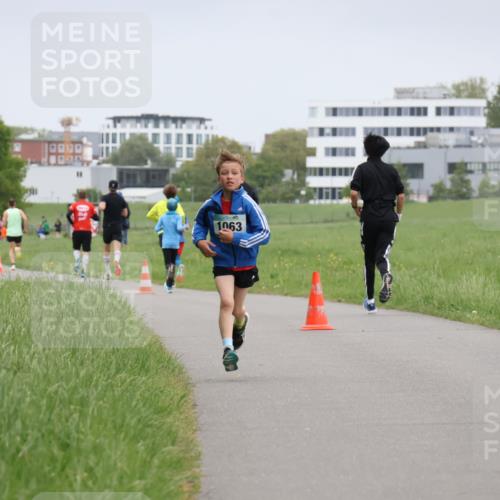 04.05.2025 - 8. Wedeler Halbmarathon Yannick Fuchs http://msf.ph/oto/7824840 04.05.2025 11:12:11 Laufen 1063 meine-sportfotos.de