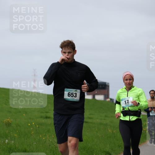 04.05.2025 - 8. Wedeler Halbmarathon Yannick Fuchs http://msf.ph/oto/7824888 04.05.2025 11:54:05 Laufen 653, 17, 173 meine-sportfotos.de