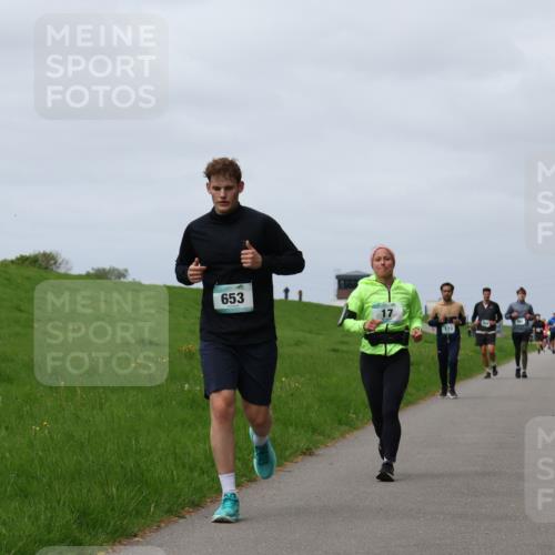 04.05.2025 - 8. Wedeler Halbmarathon Yannick Fuchs http://msf.ph/oto/7824913 04.05.2025 11:54:07 Laufen 653 meine-sportfotos.de