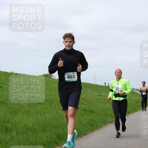 04.05.2025 - 8. Wedeler Halbmarathon Yannick Fuchs http://msf.ph/oto/7824943 04.05.2025 11:54:08 Laufen 653 meine-sportfotos.de