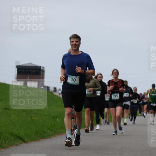 04.05.2025 - 8. Wedeler Halbmarathon Yannick Fuchs http://msf.ph/oto/7824963 04.05.2025 11:32:00 Laufen 10, 347, 14, 1147, 243 meine-sportfotos.de