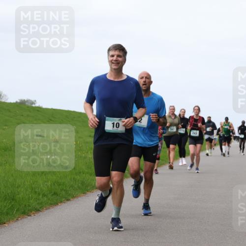 04.05.2025 - 8. Wedeler Halbmarathon Yannick Fuchs http://msf.ph/oto/7824996 04.05.2025 11:32:04 Laufen 10, 347, 1114, 243 meine-sportfotos.de