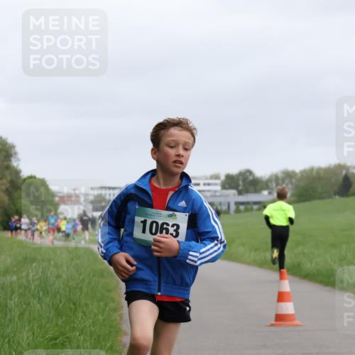 04.05.2025 - 8. Wedeler Halbmarathon Yannick Fuchs http://msf.ph/oto/7824999 04.05.2025 11:12:18 Laufen 1063 meine-sportfotos.de
