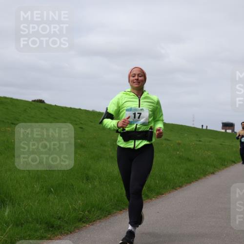 04.05.2025 - 8. Wedeler Halbmarathon Yannick Fuchs http://msf.ph/oto/7825013 04.05.2025 11:54:10 Laufen 17 meine-sportfotos.de