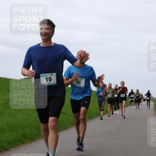 04.05.2025 - 8. Wedeler Halbmarathon Yannick Fuchs http://msf.ph/oto/7825040 04.05.2025 11:32:05 Laufen 10, 22, 243 meine-sportfotos.de
