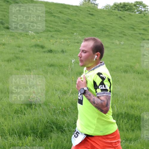 04.05.2025 - 8. Wedeler Halbmarathon Yannick Fuchs http://msf.ph/oto/7825041 04.05.2025 11:12:22 Laufen 5 meine-sportfotos.de