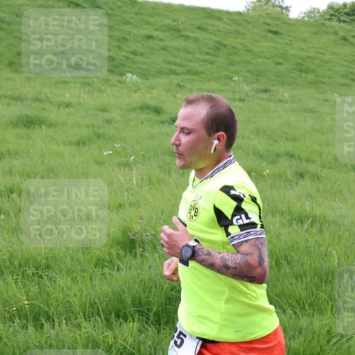 04.05.2025 - 8. Wedeler Halbmarathon Yannick Fuchs http://msf.ph/oto/7825043 04.05.2025 11:12:22 Laufen  meine-sportfotos.de