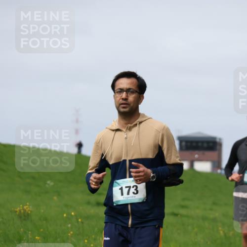 04.05.2025 - 8. Wedeler Halbmarathon Yannick Fuchs http://msf.ph/oto/7825059 04.05.2025 11:54:15 Laufen 173, 809 meine-sportfotos.de