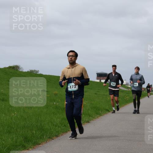 04.05.2025 - 8. Wedeler Halbmarathon Yannick Fuchs http://msf.ph/oto/7825066 04.05.2025 11:54:16 Laufen 173, 809, 992 meine-sportfotos.de