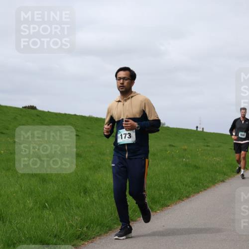 04.05.2025 - 8. Wedeler Halbmarathon Yannick Fuchs http://msf.ph/oto/7825107 04.05.2025 11:54:18 Laufen 173, 809, 992 meine-sportfotos.de