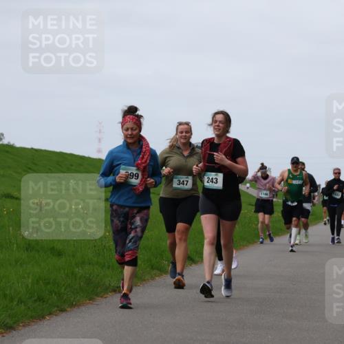 04.05.2025 - 8. Wedeler Halbmarathon Yannick Fuchs http://msf.ph/oto/7825112 04.05.2025 11:32:08 Laufen 99, 243, 347, 1186, 1031, 175 meine-sportfotos.de